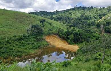 Imagem: A fazenda possui 6.000m² de Área e está localizado em Taperoá