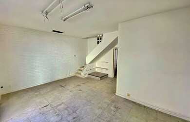 Imagem 3: Comercial com 4 quartos na Av Paulo de Frontin com vagas na garagem -...