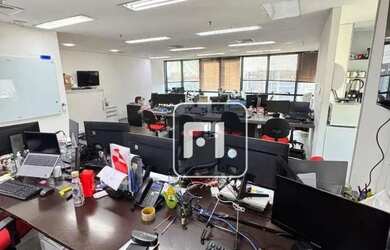 Imagem 7: Conjunto, 330 m² - venda por R$ 7.000.000,13 ou aluguel por R$ 53.634,00/mês...