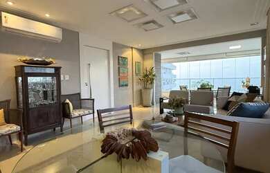 Imagem: O apartamento possui 3 Dormitórios, 4 Banheiros, 4 Vagas na