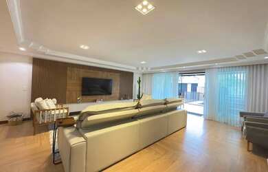 Imagem 2: Residencial Jardins de Maria Casa com 360 metros 4 Suítes