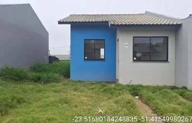 Imagem: A casa possui 2 Dormitórios, 1 Banheiro, 180m² de Área e