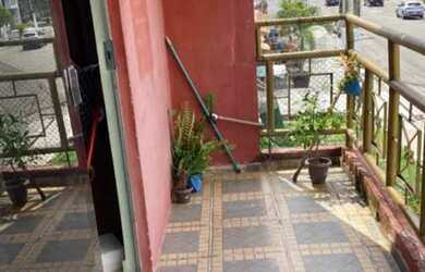 Imagem: A casa possui 2 Dormitórios, 1 Banheiro e está localizado