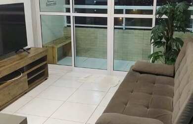 Imagem: O apartamento possui 1 Dormitório, 1 Banheiro, 1 Vaga na garagem