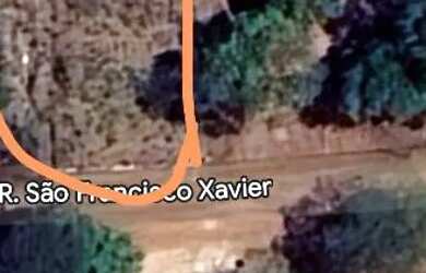 Imagem: O terreno possui 580m² de Área e Imóvel novo e está localizado