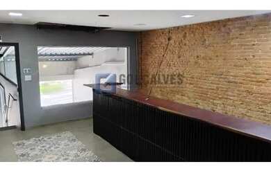 Imagem: O depósito possui 200m² de Área e está localizado em Jardim