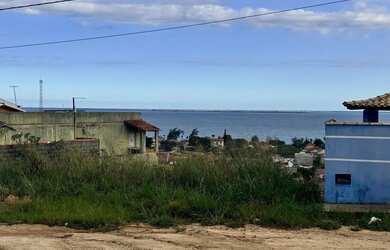 Imagem: O terreno possui 389m² de Área e está localizado em Praia