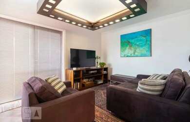 Imagem: O apartamento possui 4 Dormitórios, 5 Banheiros, 4 Vagas na