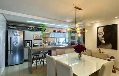 Imagem: O apartamento possui 3 Dormitórios, 3 Banheiros, 2 Vagas na