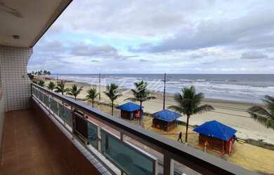 Imagem: O apartamento possui 3 Dormitórios, 1 Banheiro, 1 Vaga na garagem