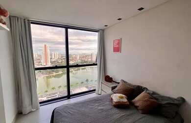 Imagem: O apartamento possui 1 Dormitório, 1 Banheiro, 1 Vaga na garagem