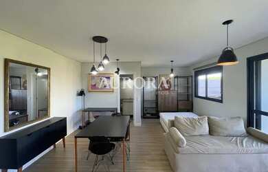 Imagem: O apartamento possui 1 Dormitório, 1 Banheiro, 1 Vaga na garagem