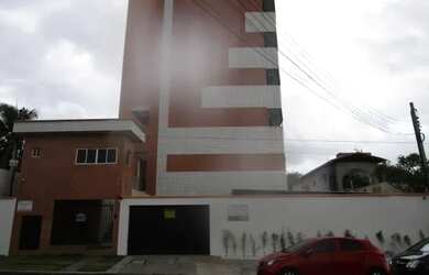 Imagem: O apartamento possui 4 Dormitórios, 4 Banheiros, 2 Vagas na