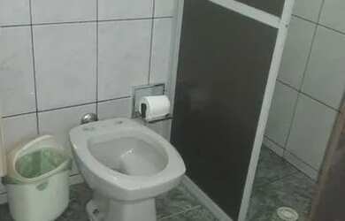 Imagem 4: Temporada-casa-c/3dorts-Piscina-churrasq.-4wc-3vagas-5min da praia-prai grande sp aviação