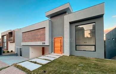 Imagem: A casa em condomínio possui 3 Dormitórios, 5 Banheiros, 5