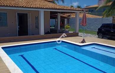 Imagem: A casa em condomínio possui 2 Dormitórios, 2 Banheiros, 4