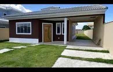 Imagem: A casa possui 3 Dormitórios, 2 Banheiros, 98m² de Área e