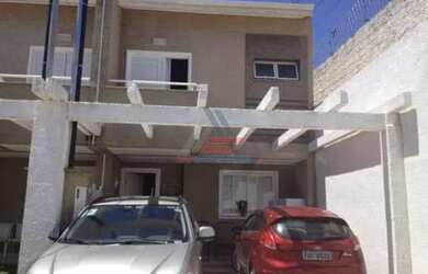 Imagem: A casa em condomínio possui 3 Dormitórios, 2 Banheiros, 2