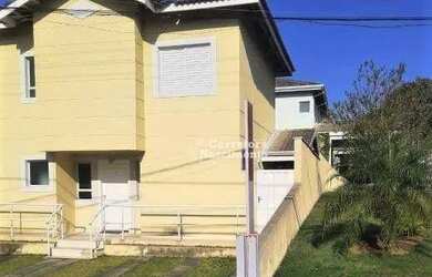 Imagem: A casa em condomínio possui 3 Dormitórios, 2 Banheiros, 250m²