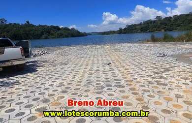 Imagem: O terreno possui 1.000m² de Área, Imóvel novo e está localizado