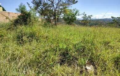 Imagem: O terreno possui 360m² de Área e está localizado em Jaboticatubas