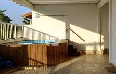 Imagem: A casa em condomínio possui 3 Dormitórios, 3 Banheiros, 1