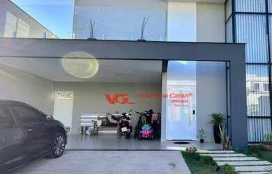 Imagem: A casa em condomínio possui 3 Dormitórios, 4 Banheiros, 4