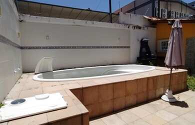 Imagem 13: Casa aluguel venda. Piscina, Varanda, Área de serviçoe400m² de Área