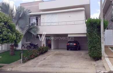 Imagem: A casa em condomínio possui 3 Dormitórios, 5 Banheiros, 5