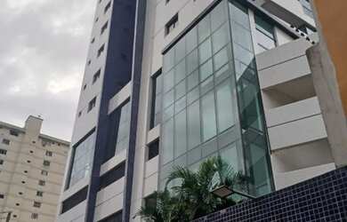 Imagem: O apartamento possui 3 Dormitórios, 3 Banheiros, 2 Vagas na