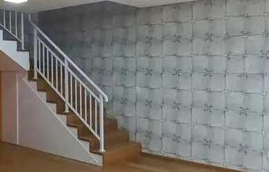 Imagem: O depósito possui 2 Vagas na garagem, 95m² de Área e está