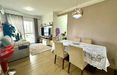 Imagem: O apartamento possui 2 Dormitórios, 2 Banheiros, 1 Vaga na