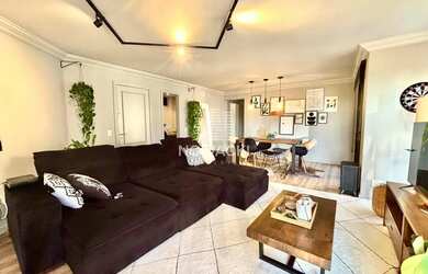 Imagem: O apartamento possui 3 Dormitórios, 4 Banheiros, 2 Vagas na