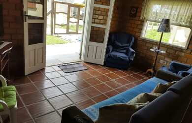 Imagem 4: Cidreira, disp depois dia 9 FEV. 4dorm, hi-fi, 2 quadras da praia e 6...