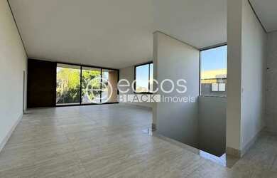 Imagem 6: Casa em condomínio à venda, 4 quartos, 3 suítes, 2 vagas, Alphaville...