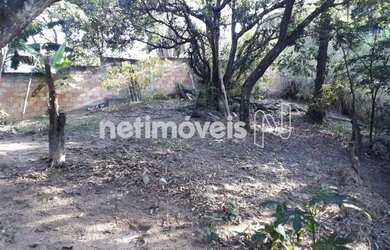 Imagem: A casa possui 3 Dormitórios, 1 Banheiro, 3 Vagas na garagem