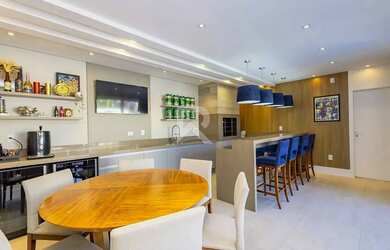 Imagem 16: Casa com Face Leste e Piscina com Spa, 3 quartos 5 Vagas à venda, 400...