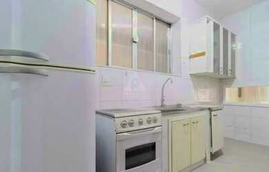 Imagem 5: Apartamento de 2 quartos, de frente para a praia do Flamengo disponível...