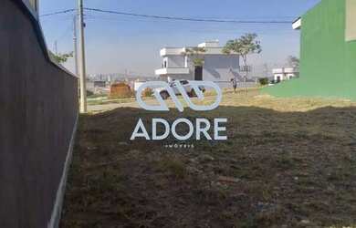 Imagem: O terreno possui 300m² de Área, Imóvel novo e está localizado