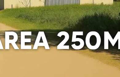 Imagem: O terreno possui 250m² de Área e está localizado em Village