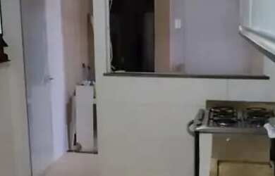 Imagem 8: Sobrado para venda possui 198 metros quadrados com 4 quartos em Buraquinho...