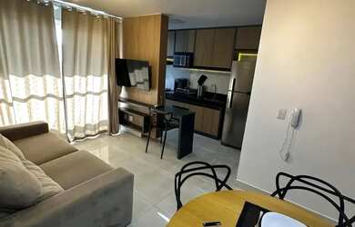 Imagem: O apartamento possui 1 Dormitório, 1 Banheiro, 1 Vaga na garagem