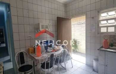 Imagem 4: Casa em Avenida Anita Barrella - Maracanã - Praia Grande/SP