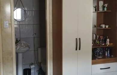 Imagem: A casa em condomínio possui 2 Dormitórios, 2 Banheiros, 2