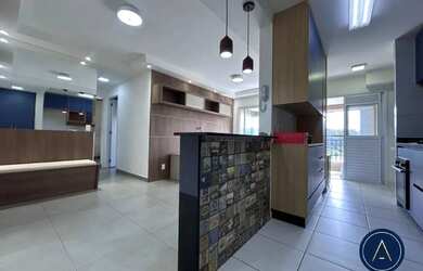 Imagem: O apartamento possui 2 Dormitórios, 1 Banheiro, 2 Vagas na