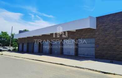 Imagem: O depósito possui 1 Vaga na garagem e 45m² de Área e está