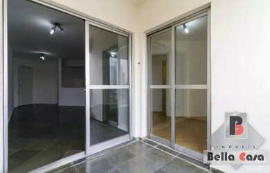 Imagem: O apartamento possui 3 Dormitórios, 3 Banheiros, 2 Vagas na