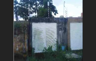 Imagem: A casa possui 2 Dormitórios, 2 Banheiros e 71m² de Área e