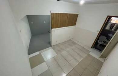Imagem: A kitnet possui 1 Dormitório, 1 Banheiro, 60m² de Área e