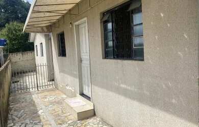 Imagem: A casa possui 2 Dormitórios, 1 Banheiro, 55m² de Área, Área